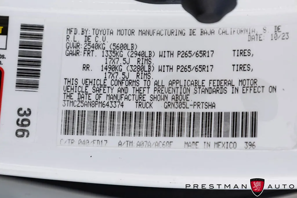 Toyota Tacoma photo 44