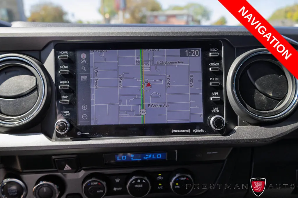 Toyota Tacoma photo 4