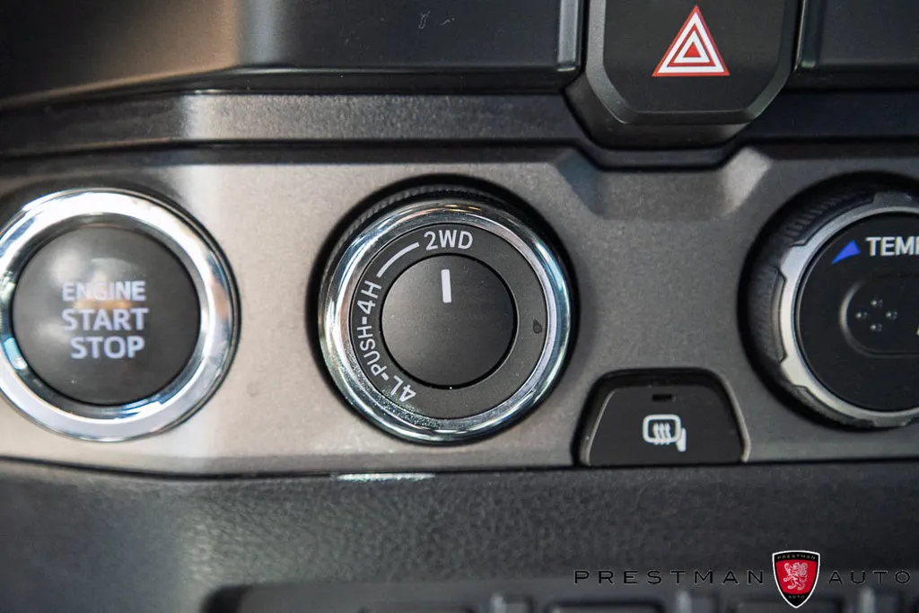 Toyota Tacoma photo 8