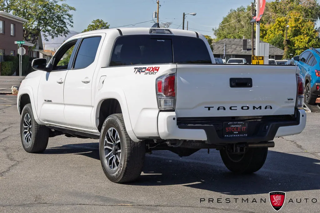Toyota Tacoma photo 17
