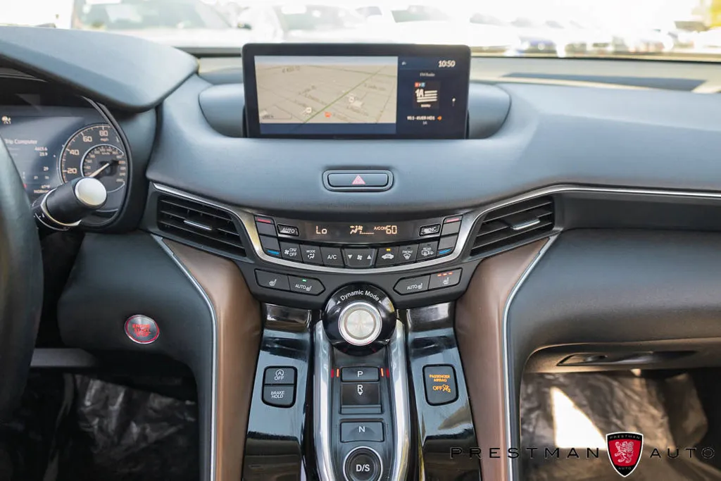Acura TLX photo 29