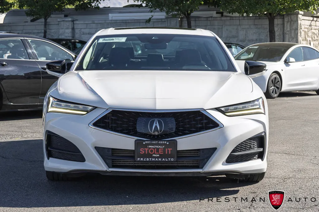 Acura TLX photo 13