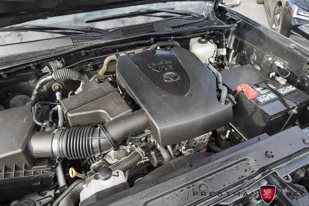 Toyota Tacoma photo 44