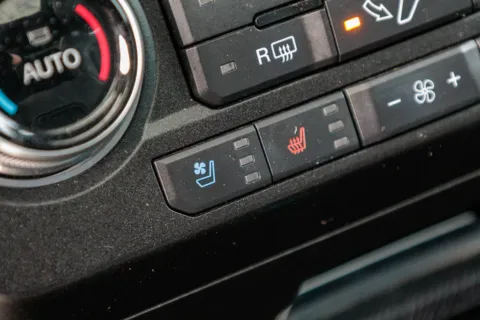 More photos of 2020 Ford F-250SD Platinum at Prestman Auto, UT