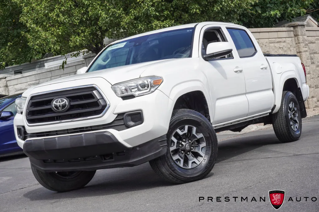 Toyota Tacoma photo 17