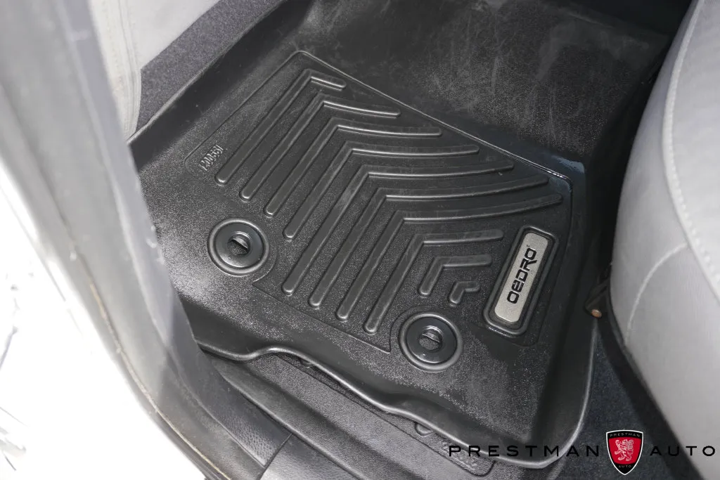 Toyota Tacoma photo 11