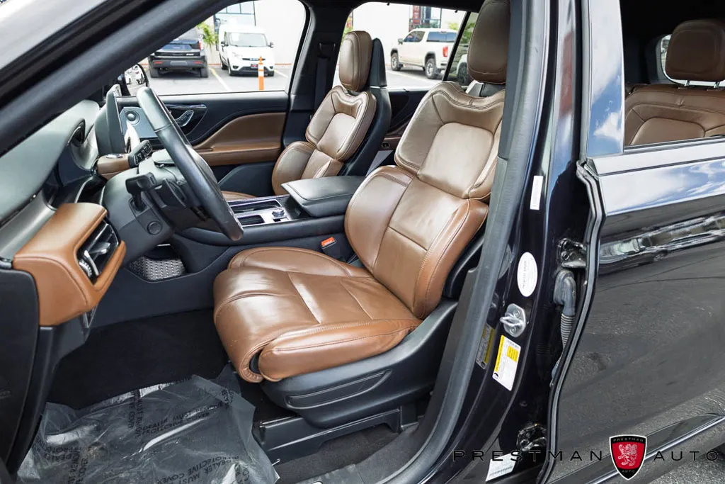Lincoln Aviator photo 24