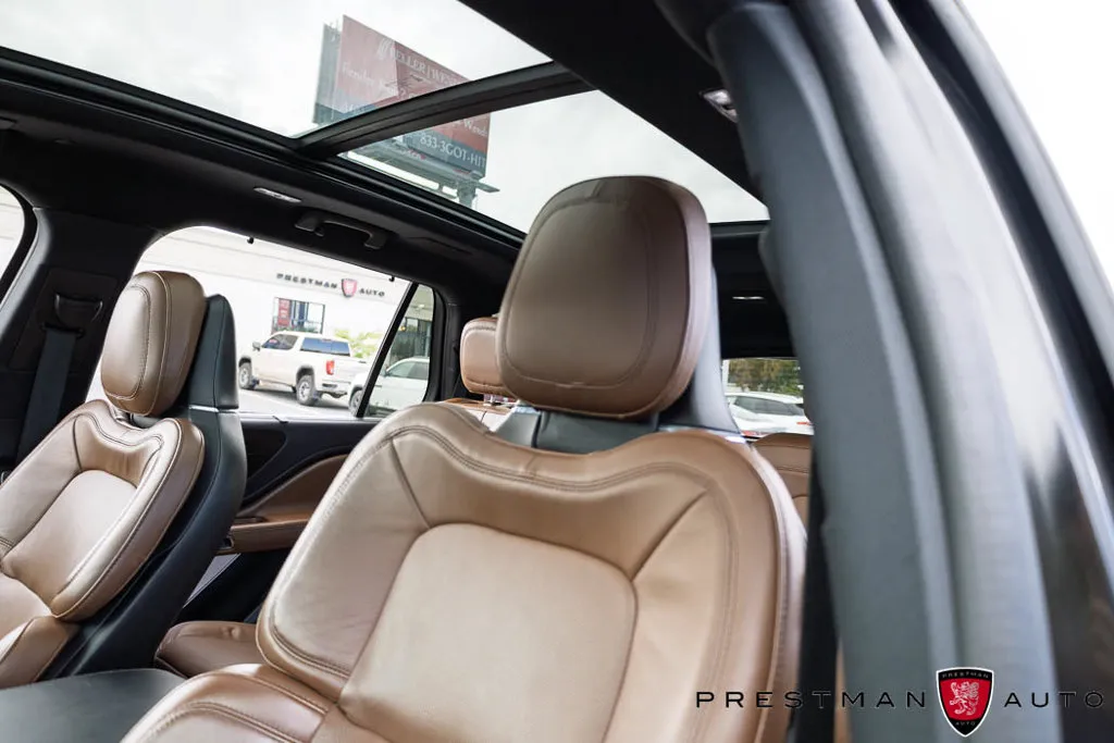 Lincoln Aviator photo 26