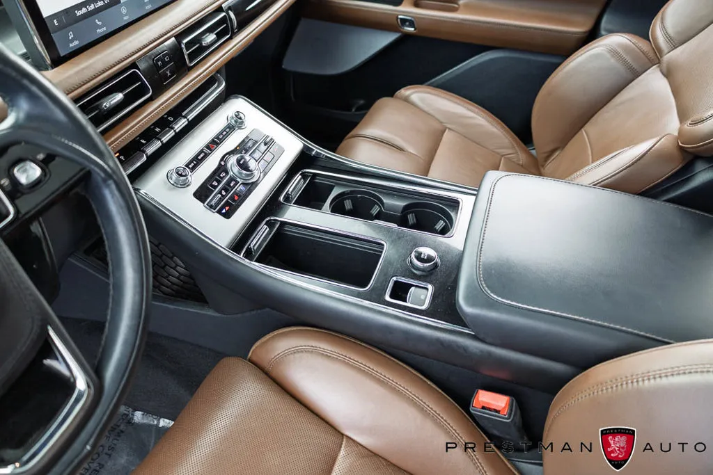 Lincoln Aviator photo 40