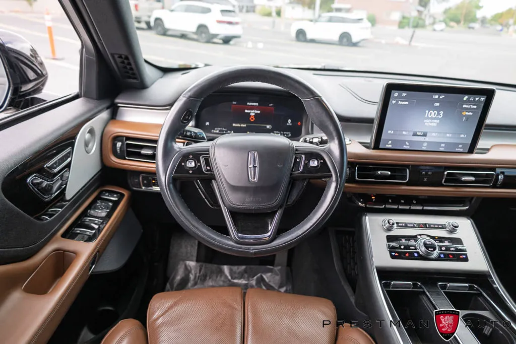 Lincoln Aviator photo 2