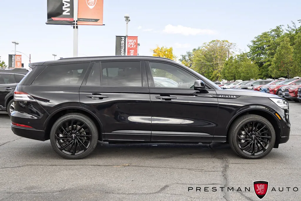 Lincoln Aviator photo 22