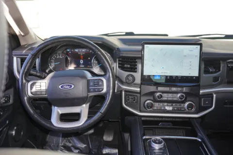 Photos of 2023 Ford Expedition XLT for sale in Salt Lake City, UT at Prestman Auto