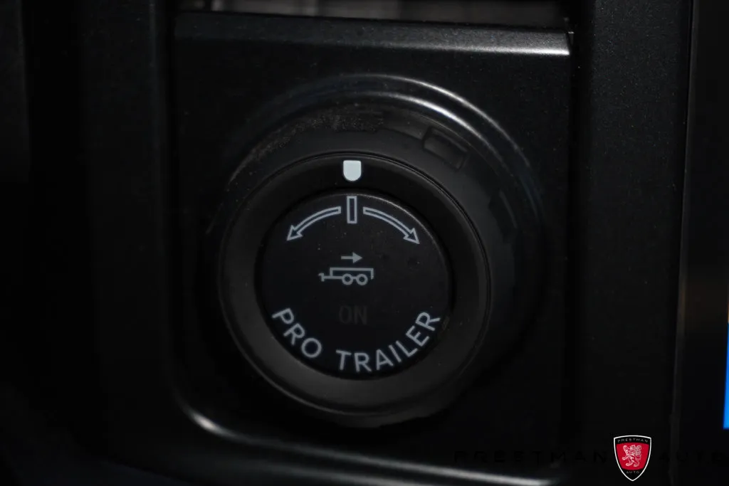 Ford F-250SD photo 35