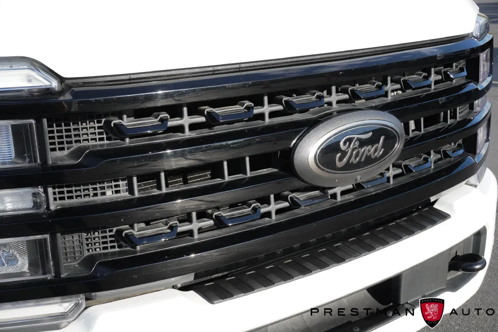 Ford F-250SD photo 10