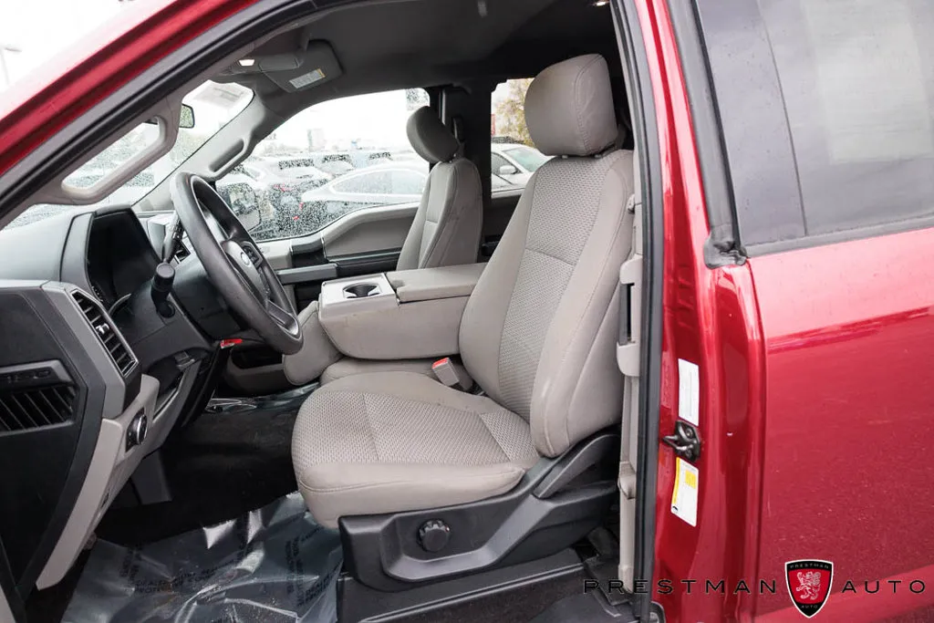 Ford F-150 photo 19