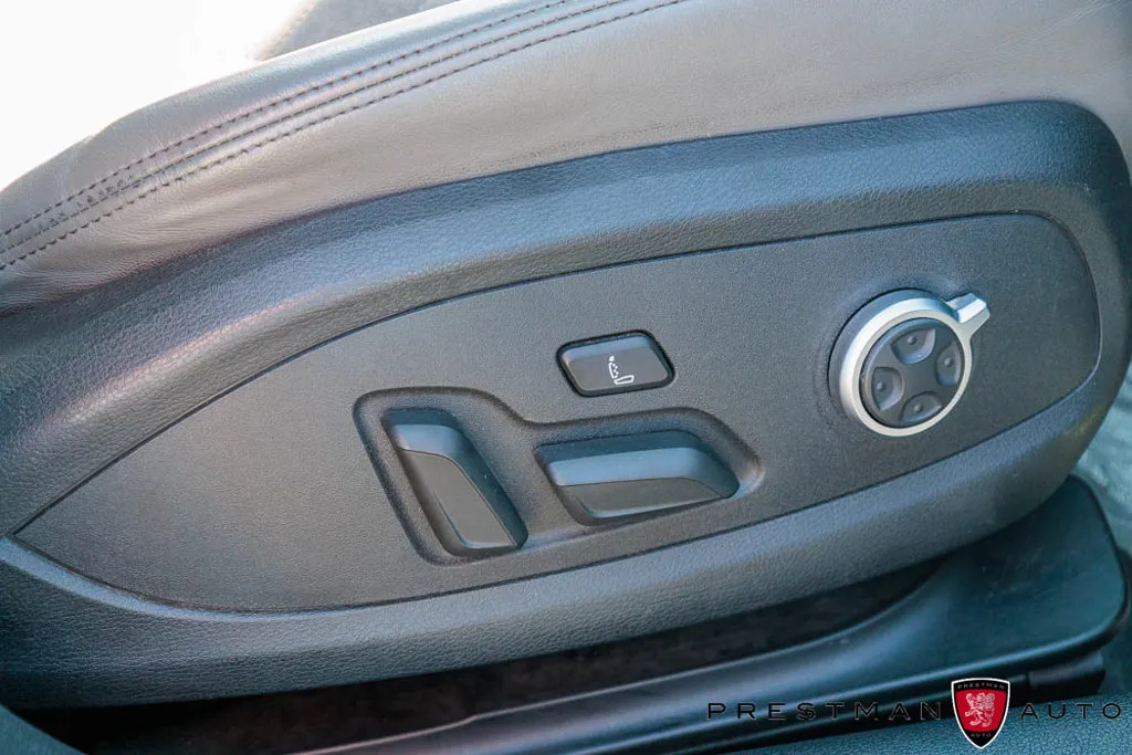 Audi S4 photo 23