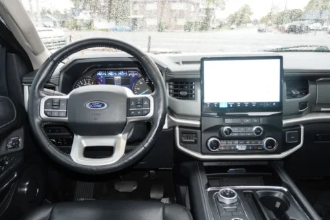 Photos of 2023 Ford Expedition XLT for sale in Salt Lake City, UT at Prestman Auto
