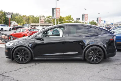 More photos of 2023 Tesla Model X Standard Range at Prestman Auto, UT