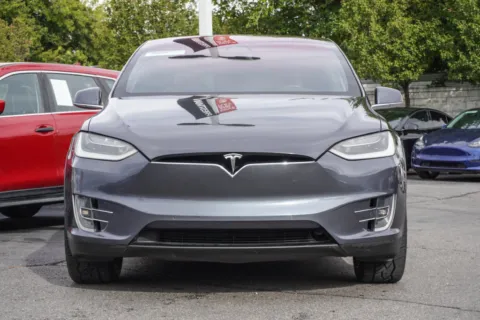 More photos of 2018 Tesla Model X 75D at Prestman Auto, UT