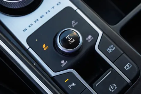 More photos of 2024 Kia Sorento Hybrid EX at Prestman Auto, UT