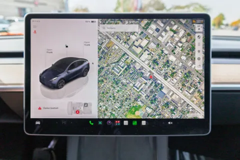More photos of 2024 Tesla Model Y Long Range at Prestman Auto, UT