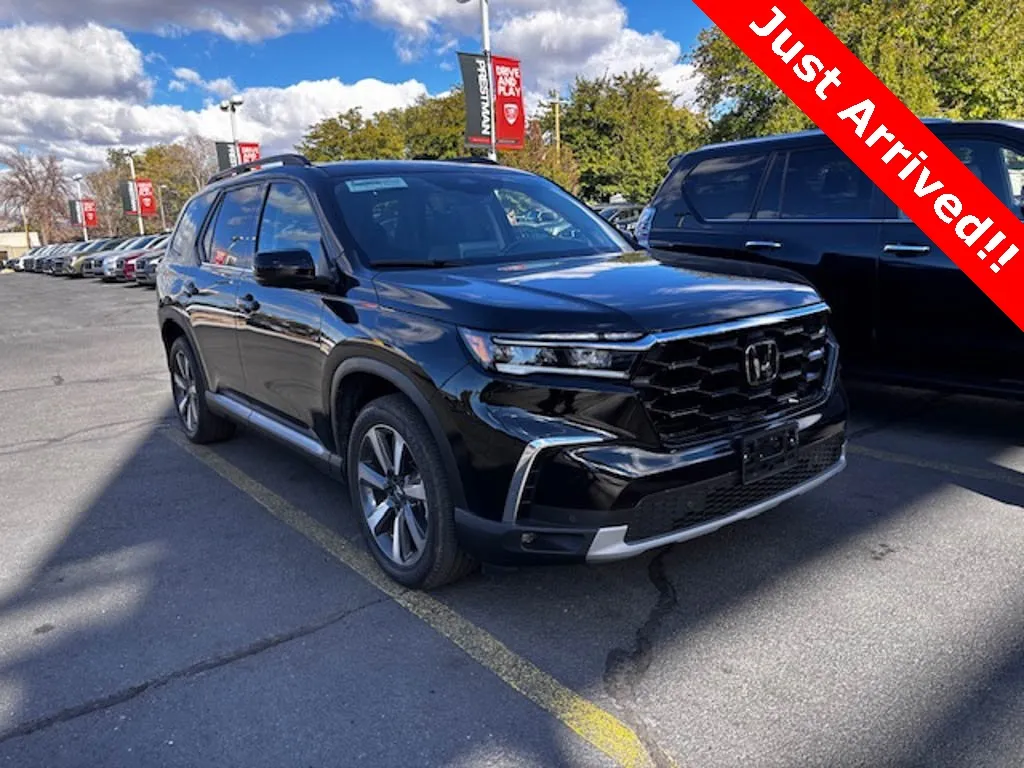 Used 2023 Honda Pilot Touring for sale in Salt Lake City, UT | VIN 
