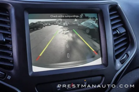 More photos of 2021 Jeep Cherokee Trailhawk at Prestman Auto, UT