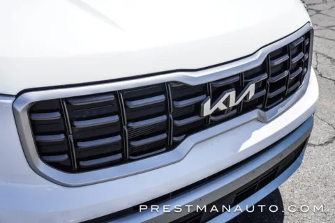 More photos of 2024 Kia Telluride SX at Prestman Auto, UT