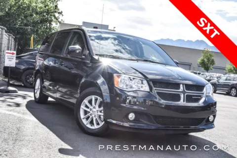 Black 2018 Dodge Grand Caravan SXT for sale in Salt Lake City, UT