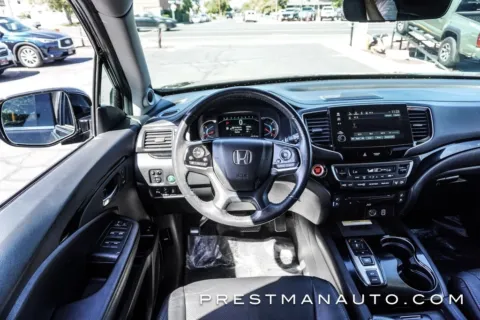Photos of 2022 Honda Pilot Elite for sale in Salt Lake City, UT at Prestman Auto