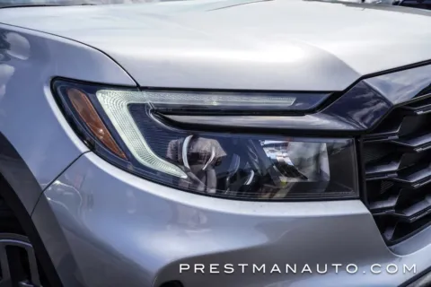 More photos of 2023 Honda Passport EX-L at Prestman Auto, UT