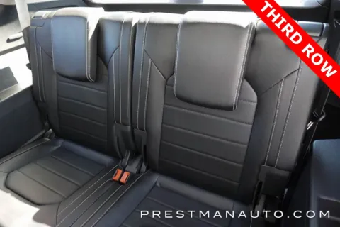More photos of 2022 Volkswagen Atlas 3.6L V6 SEL Premium R-Line at Prestman Auto, UT