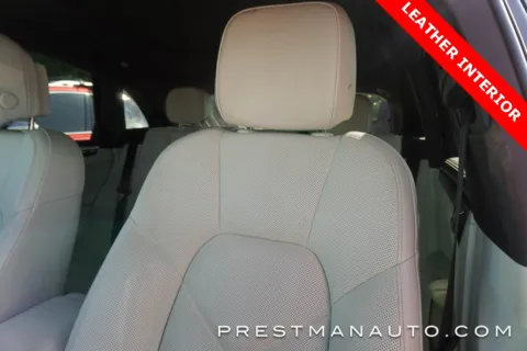 More photos of 2023 Porsche Macan S at Prestman Auto, UT
