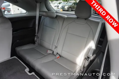 More photos of 2019 Acura MDX 3.5L Technology Package at Prestman Auto, UT