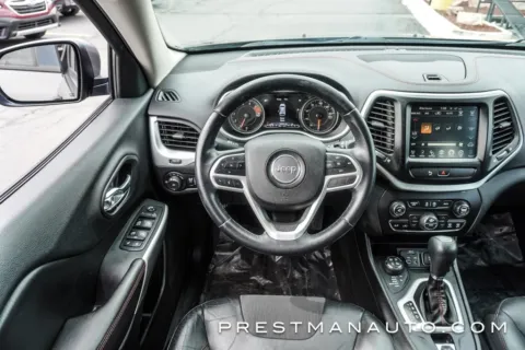 Photos of 2018 Jeep Cherokee Trailhawk for sale in Salt Lake City, UT at Prestman Auto
