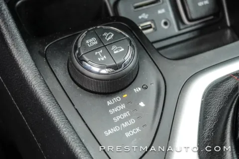 More photos of 2018 Jeep Cherokee Trailhawk at Prestman Auto, UT