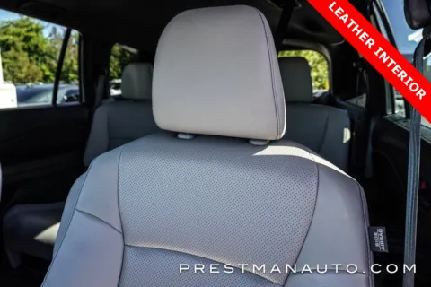 More photos of 2023 Honda Passport EX-L at Prestman Auto, UT
