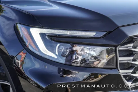 More photos of 2022 Honda Passport TrailSport at Prestman Auto, UT