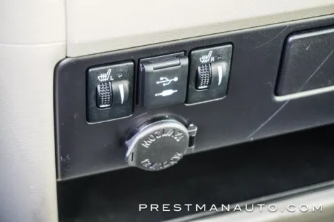 More photos of 2020 Toyota Sienna XLE at Prestman Auto, UT