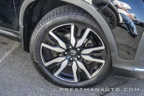 Photos of 2020 Honda Pilot Touring for sale in Salt Lake City, UT at Prestman Auto