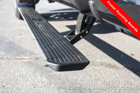 More photos of 2022 Ford F-350SD Platinum at Prestman Auto, UT