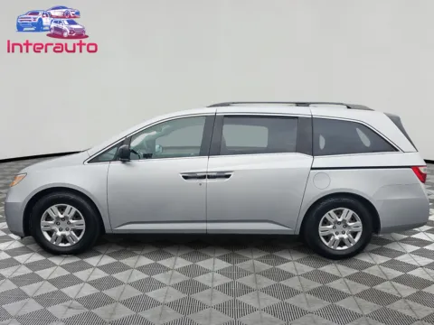 Photos of 2012 Honda Odyssey LX Minivan 4D for sale in Plainville, MA at Interauto