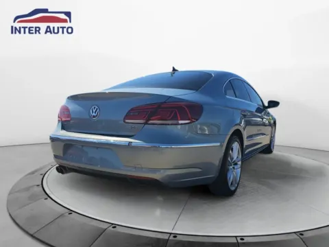 More photos of 2013 Volkswagen CC Lux Sedan 4D at Interauto, MA