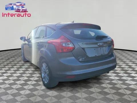 Another view of 2012 Ford Focus SEL Hatchback 4D for sale in Plainville, MA at Interauto