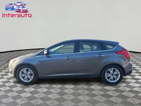 Photos of 2012 Ford Focus SEL Hatchback 4D for sale in Plainville, MA at Interauto