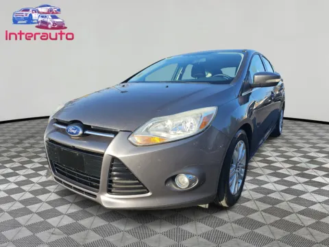 Gray 2012 Ford Focus SEL Hatchback 4D for sale in Plainville, MA