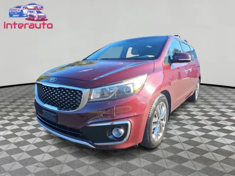 Red 2015 Kia Sedona SX Limited Minivan 4D for sale in Plainville, MA