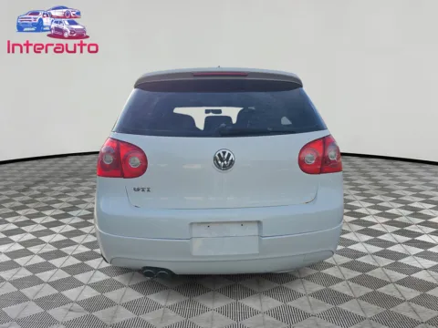 More photos of 2009 Volkswagen GTI 2.0T Hatchback Sedan 4D at Interauto, MA
