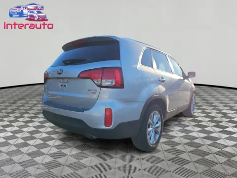 More photos of 2014 Kia Sorento EX Sport Utility 4D at Interauto, MA