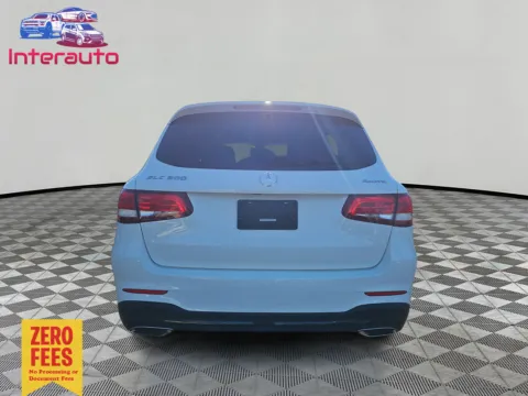 More photos of 2018 Mercedes-Benz GLC 300 4MATIC Sport Utility 4D at Interauto, MA